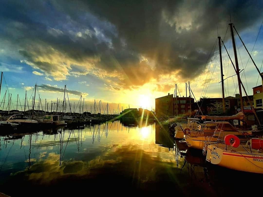 Cap D'Agde Port Lano T2 Clim, Piscine, Tennis Et Parking Екстер'єр фото