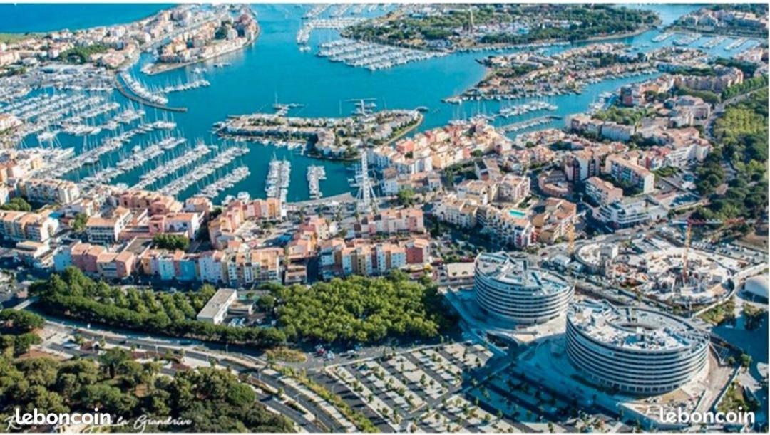 Cap D'Agde Port Lano T2 Clim, Piscine, Tennis Et Parking Екстер'єр фото